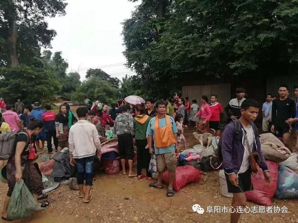 阜阳市心连心志愿者协会“衣旧情深捐助”倡议书