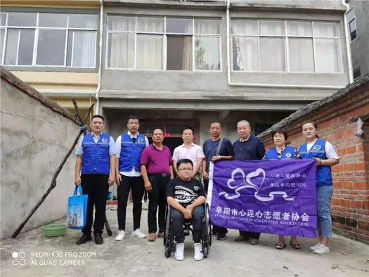 艰难求学路 圆满大学梦